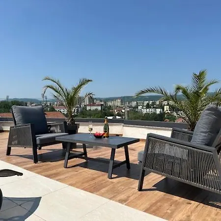 아파트 Apel Luxury Ni