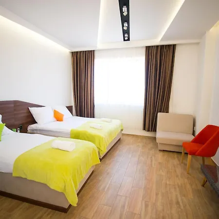 Apel Luxury Apartman Ni