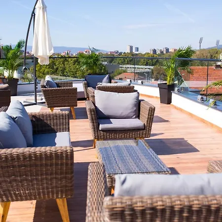 Apel Luxury Ni